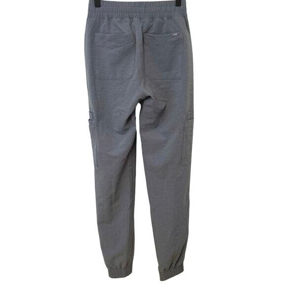 NWOT Figs Charlotte 21 Pocket Slim Scrub Pants Gray Size XXS - Picture 3 of 7